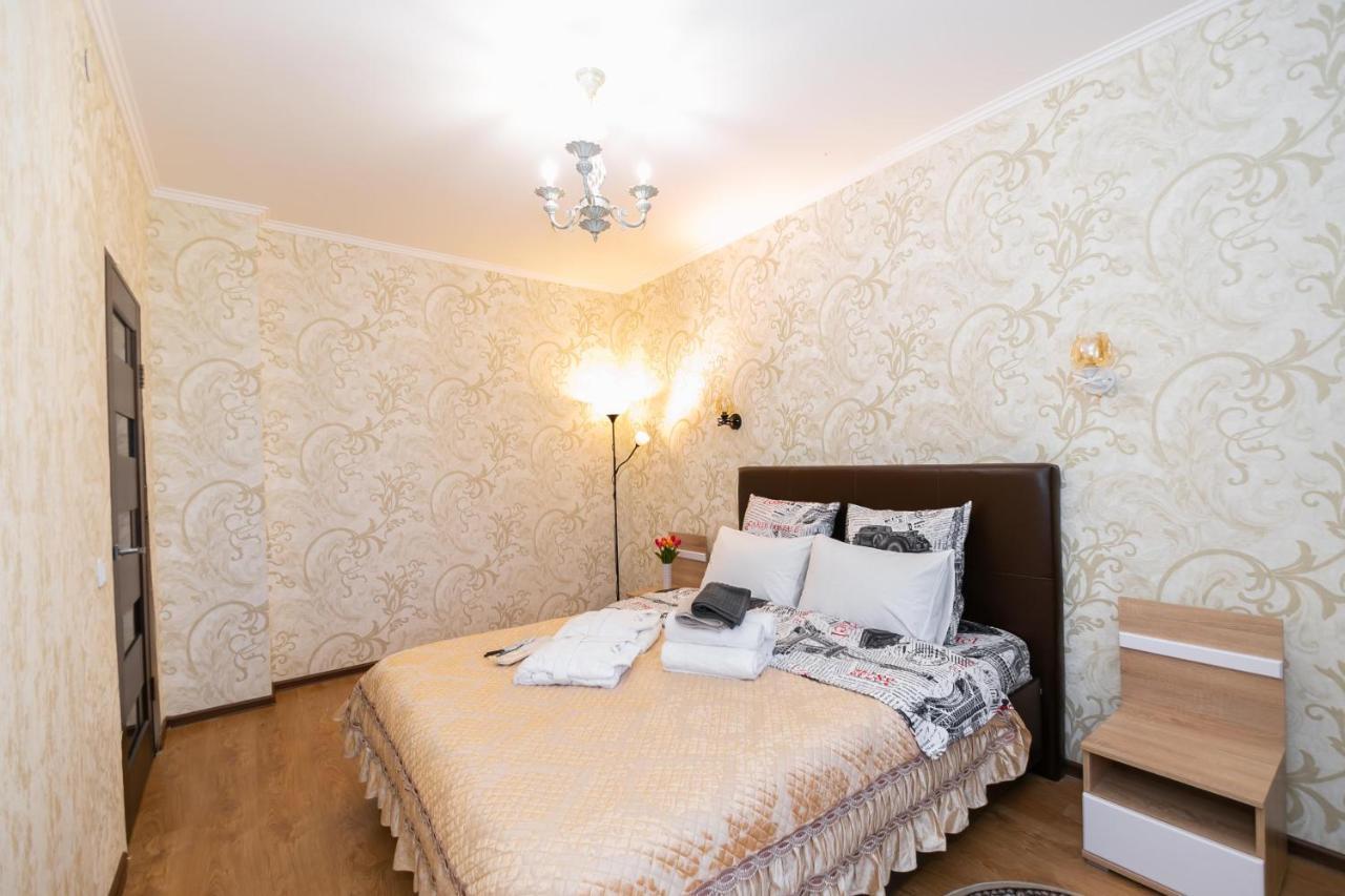 В Promenade Expo Квартира С Романтическим Видом Akmola Esterno foto