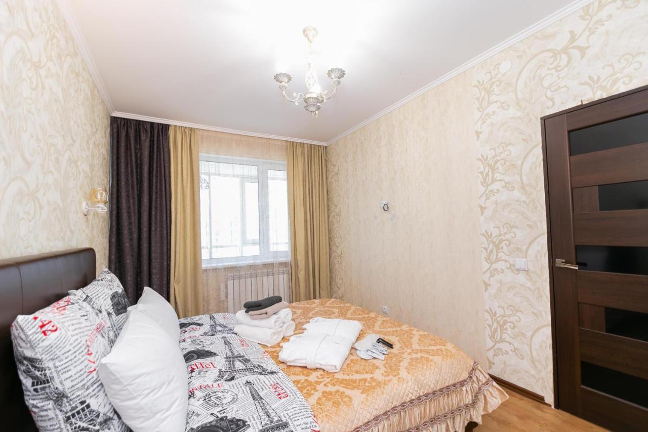 В Promenade Expo Квартира С Романтическим Видом Akmola Esterno foto